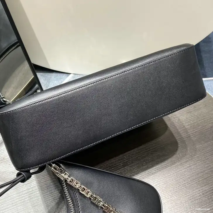 Fashionrep 2209SW0054 Givenchy Bag 0726